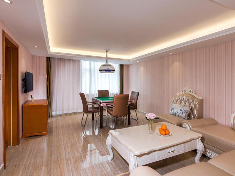 Vienna Hotel Zhongshan Central Coach Station Changzhou  Экстерьер фото