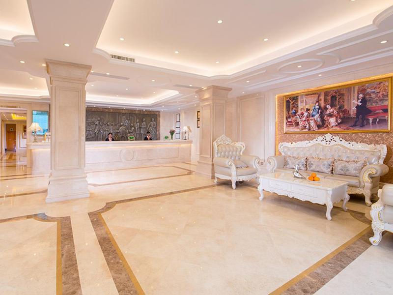 Vienna Hotel Zhongshan Central Coach Station Changzhou  Экстерьер фото