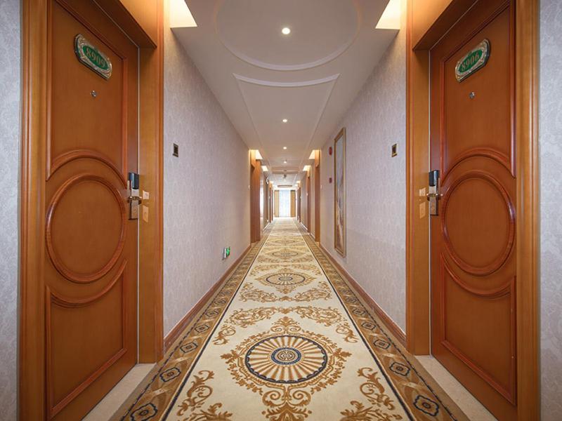 Vienna Hotel Zhongshan Central Coach Station Changzhou  Экстерьер фото